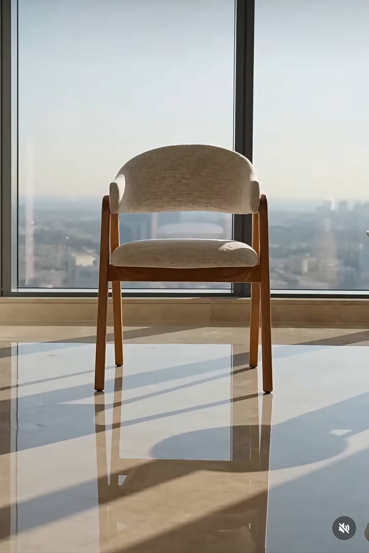 Panoramik Görünüşlü Modern Stul